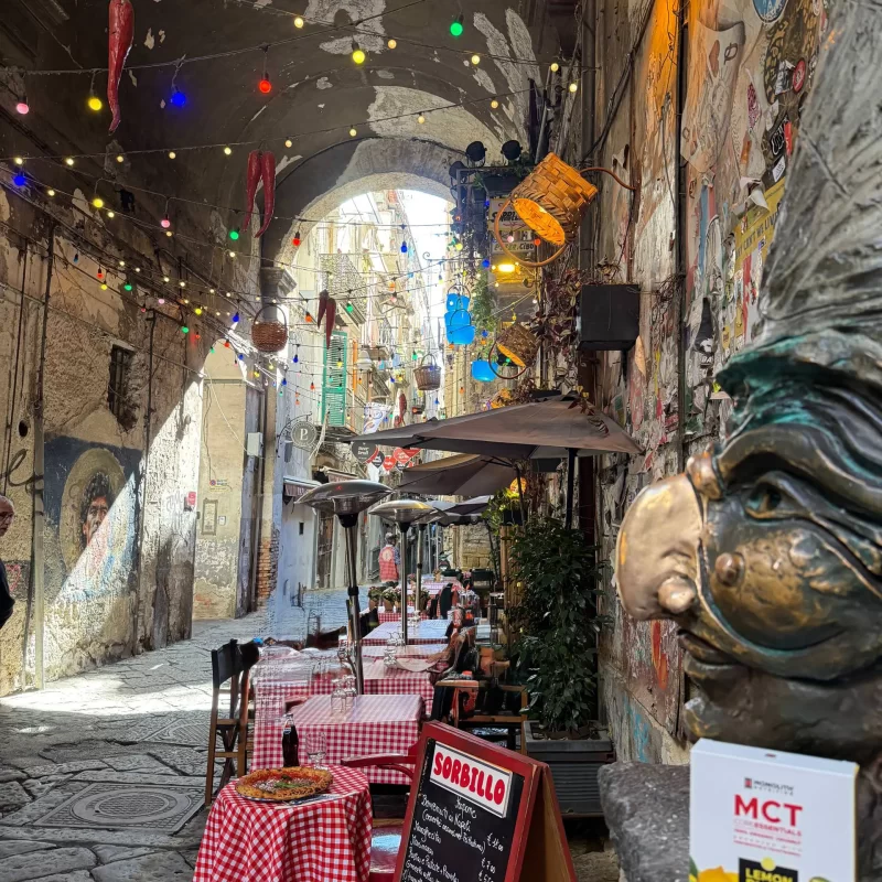 mct-coreessentials-lemon-italy-03